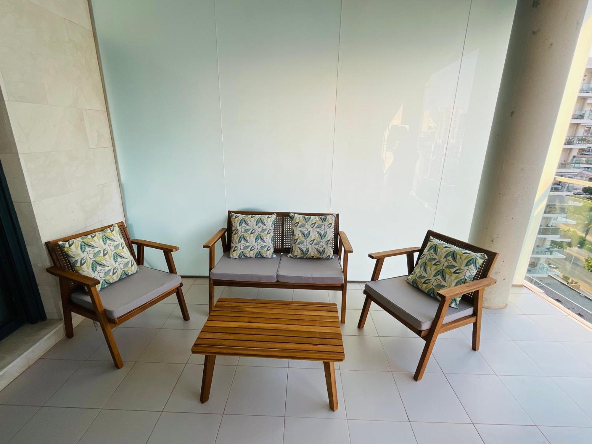 R&R Apartament Apartment Вилахойоса Екстериор снимка