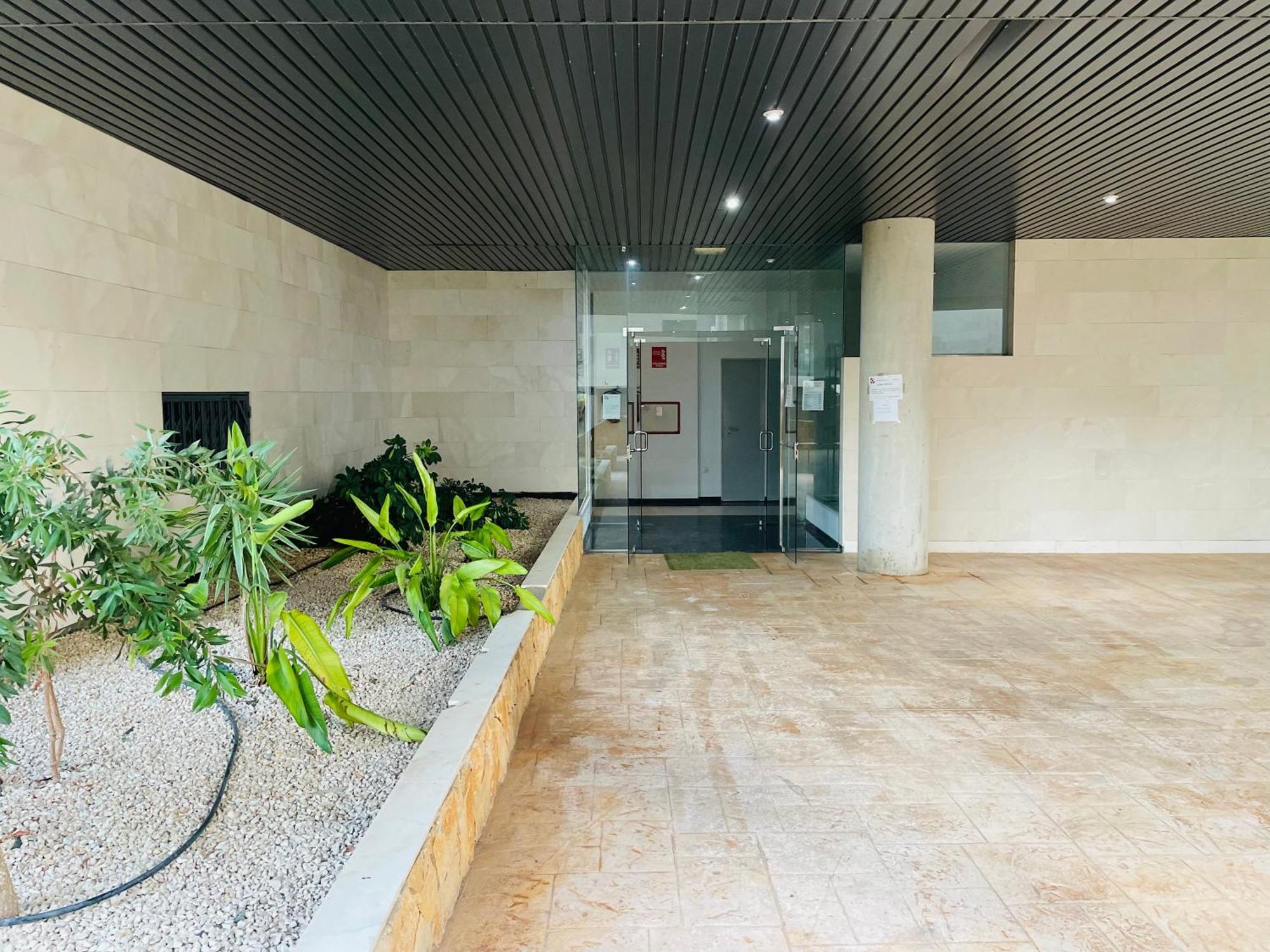 R&R Apartament Apartment Вилахойоса Екстериор снимка