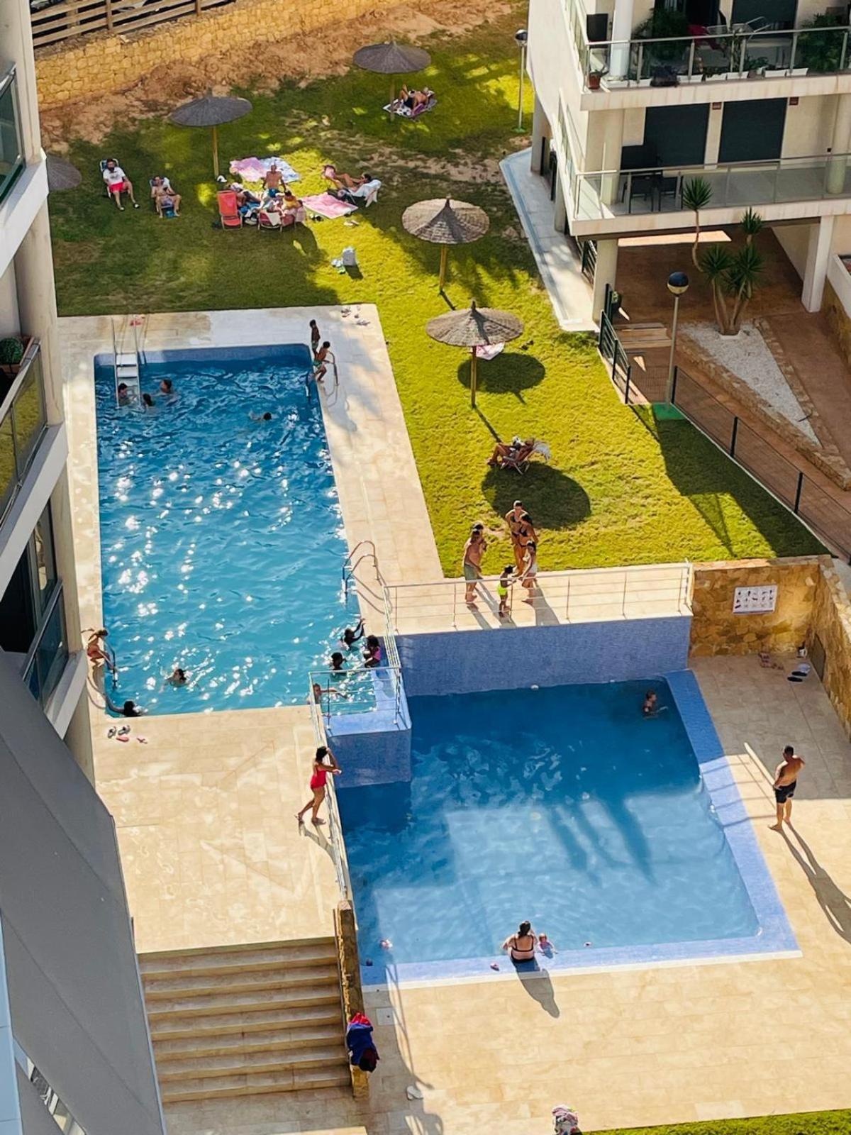 R&R Apartament Apartment Вилахойоса Екстериор снимка